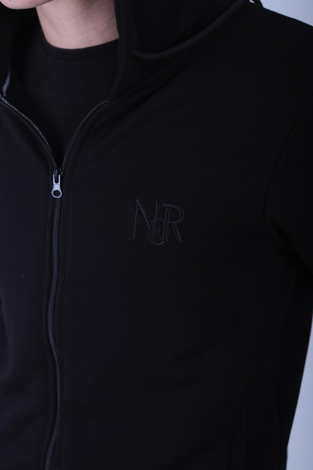 Noir Black on Black