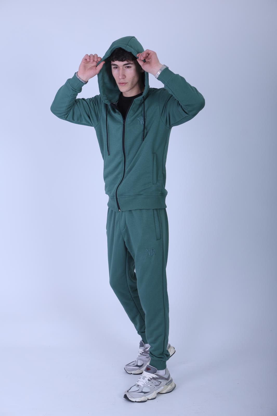 Noir Green on Green